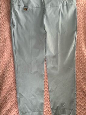 Women's Sky Blue Capri Pants